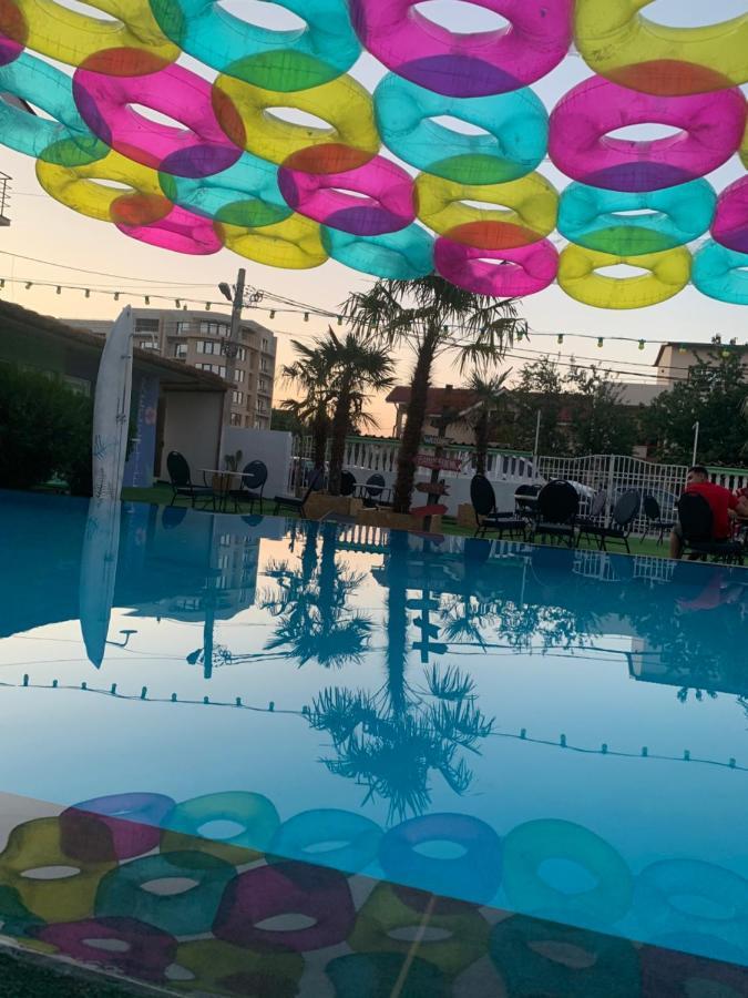 Casa Barbie Costinesti Pansiyon Dış mekan fotoğraf