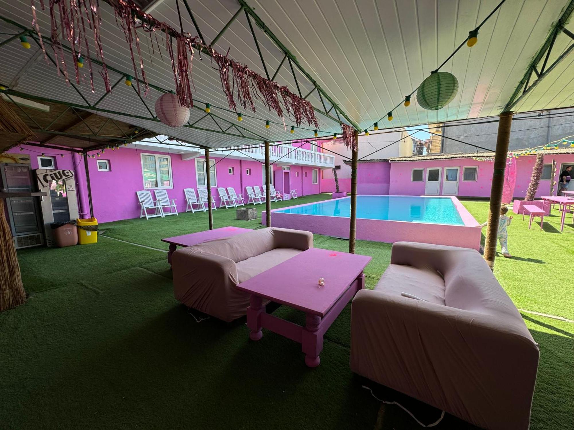 Casa Barbie Costinesti Pansiyon Dış mekan fotoğraf