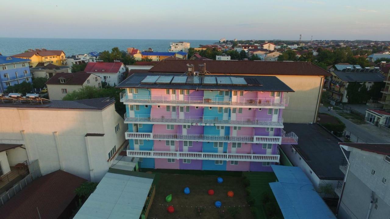 Casa Barbie Costinesti Pansiyon Dış mekan fotoğraf